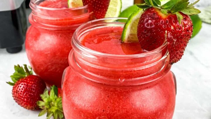 Refreshing Frozen Margarita with Strawberries