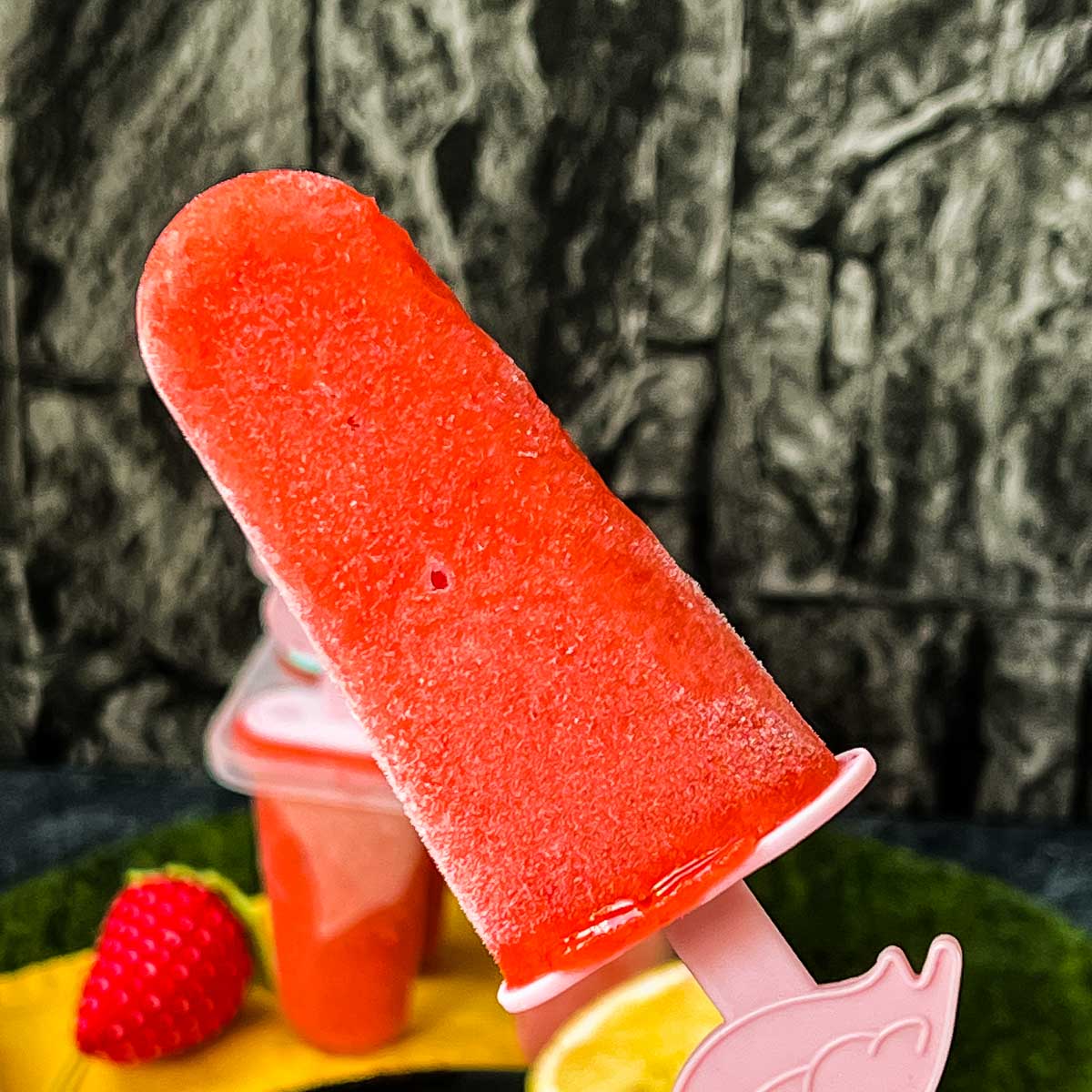 Strawberry popsicles recipe IMG 2436 1